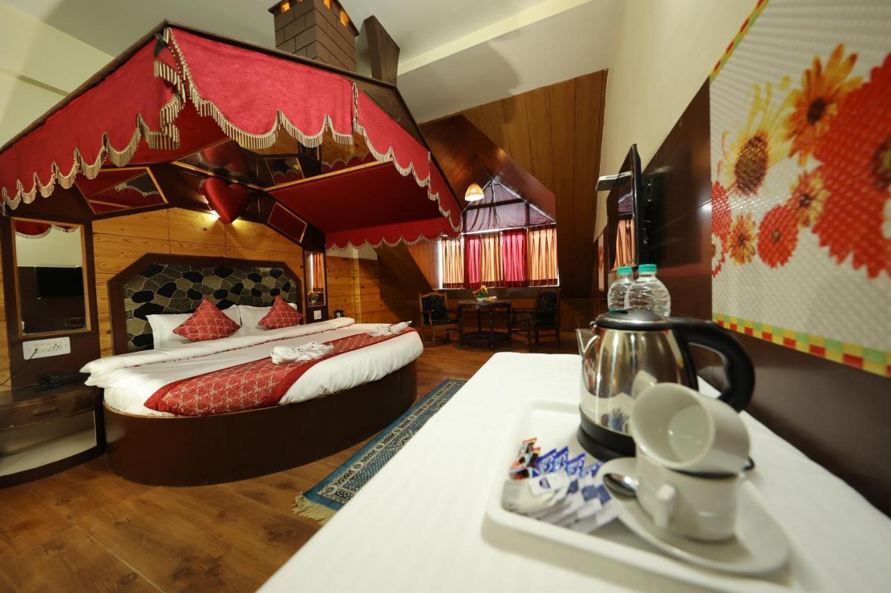 Hotel Yak Manāli Eksteriør bilde