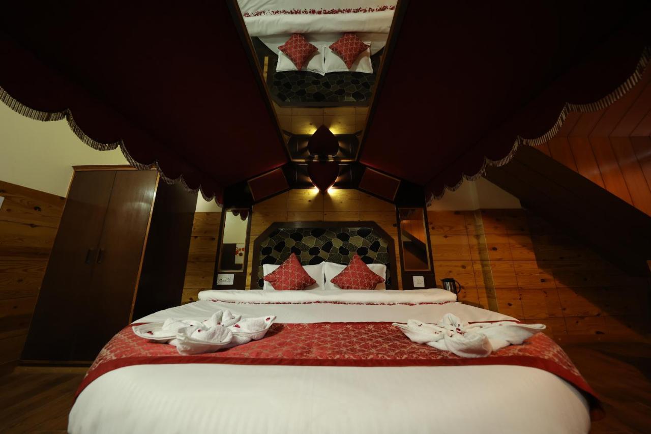 Hotel Yak Manāli Eksteriør bilde
